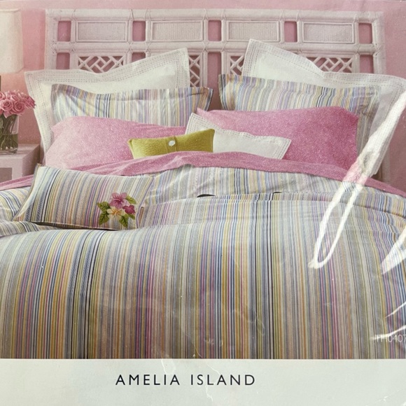 Tommy Hilfiger Twin Flat Sheet - Picture 3 of 5